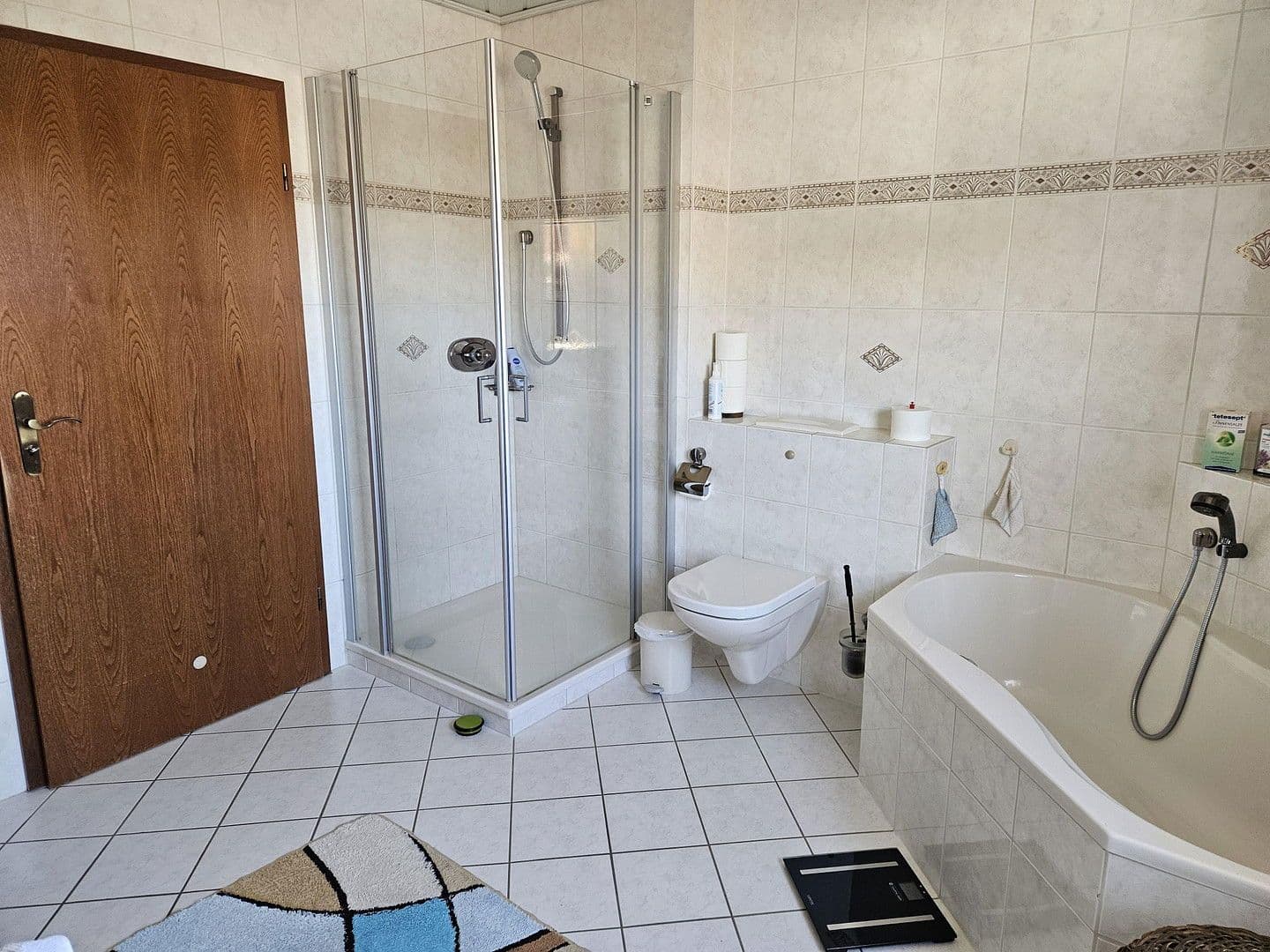 Predaj domu 190 m², pozemek 1.263 m², Frielendorf, Hesensko Predaj domu 190 m², pozemek 1.263 m², Frielendorf, Hesensko