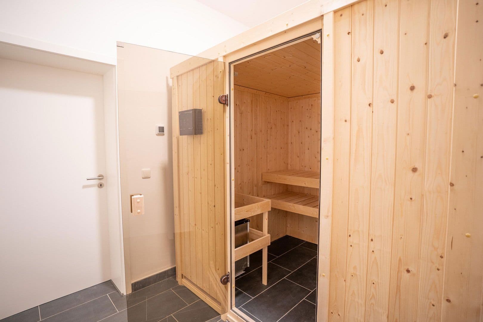 Predaj domu 238 m², pozemek 1.866 m², Zerbst/Anhalt, Sasko-Anhaltsko Predaj domu 238 m², pozemek 1.866 m², Zerbst/Anhalt, Sasko-Anhaltsko