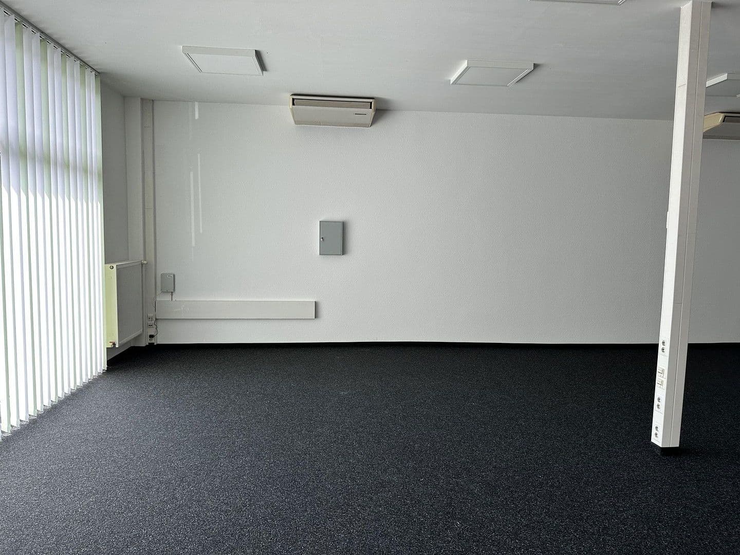 Prenájom nebytového priestoru 588 m², Mühllach 11, Röthenbach an der Pegnitz, Bavorsko Prenájom nebytového priestoru 588 m², Mühllach 11, Röthenbach an der Pegnitz, Bavorsko