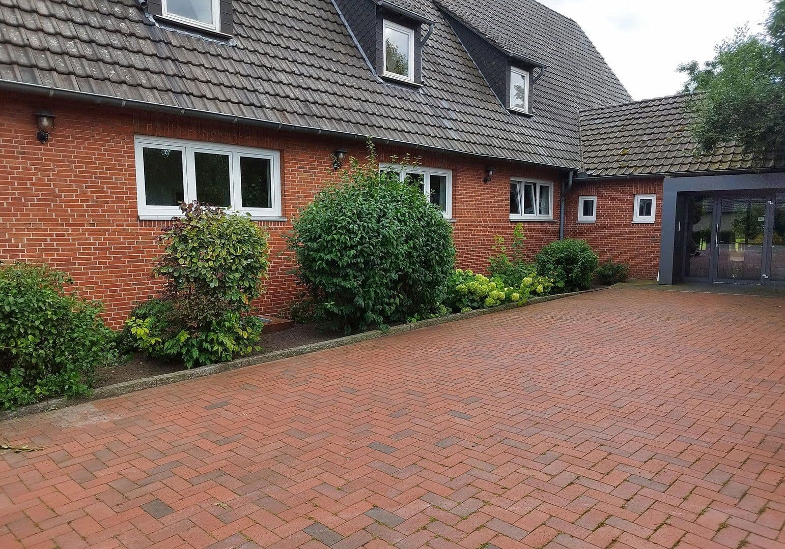 Predaj kancelárie 739 m², Dönseler Straße 4, Dickel, Dolné Sasko Predaj kancelárie 739 m², Dönseler Straße 4, Dickel, Dolné Sasko