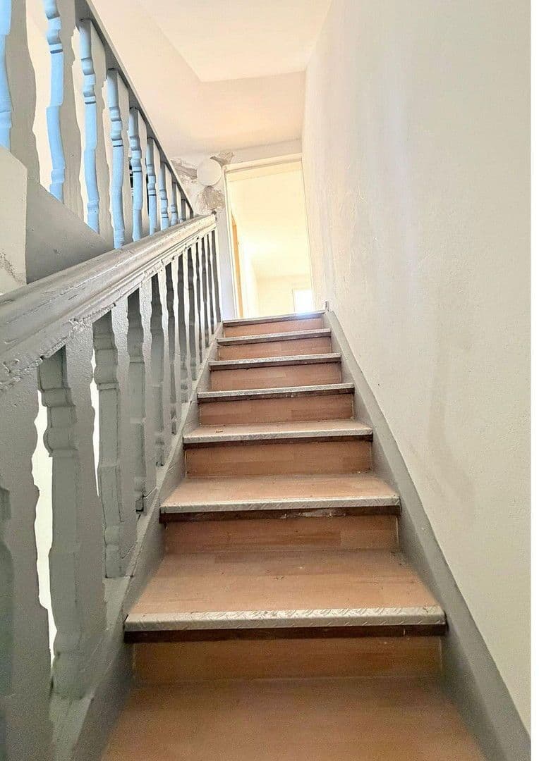 Predaj domu 220 m², pozemek 150 m², Künzelsau, Bádensko-Wurttembersko Predaj domu 220 m², pozemek 150 m², Künzelsau, Bádensko-Wurttembersko