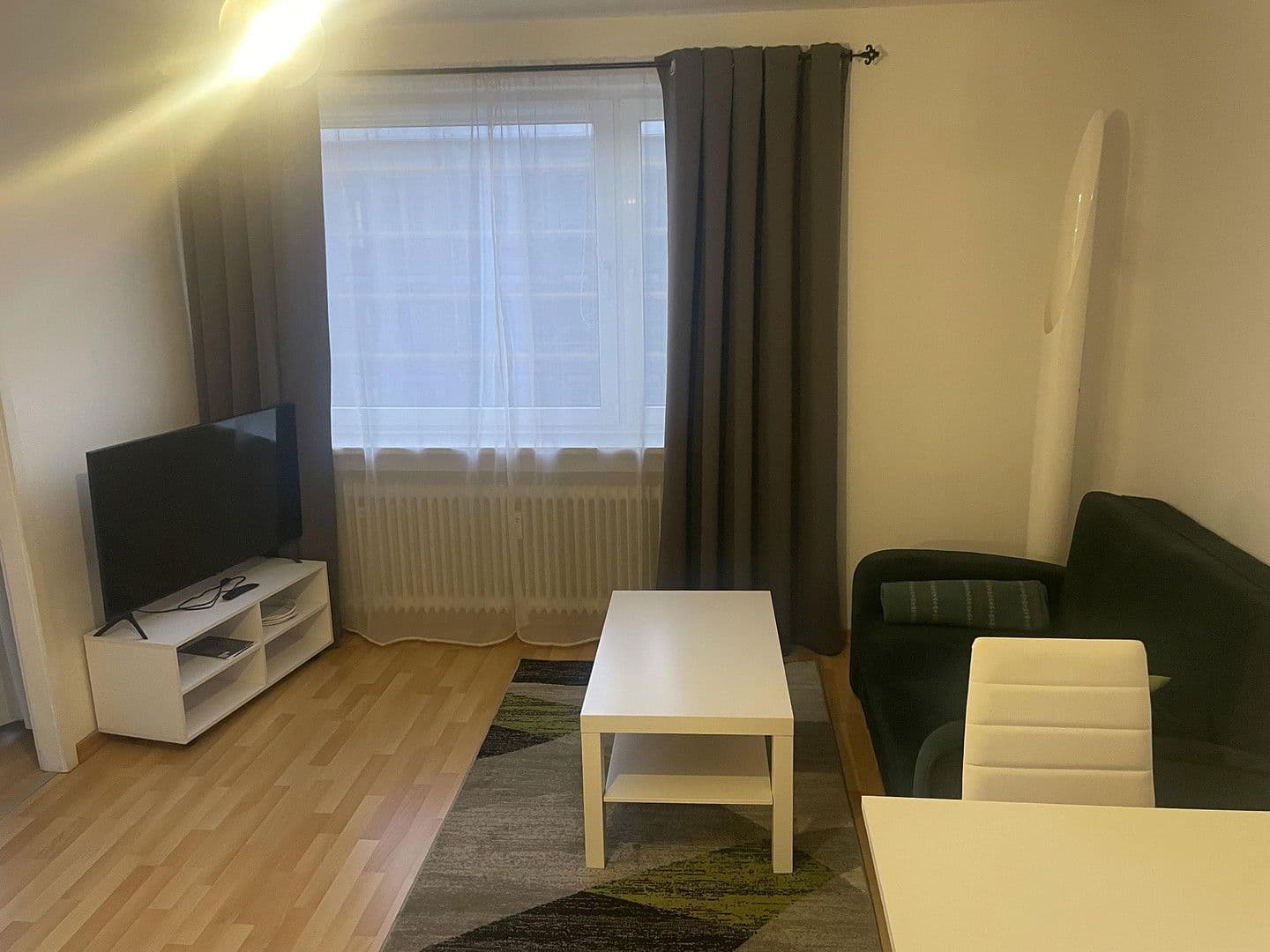 Prenájom bytu 1-izbový 36 m², Belgradstr. 66, München, Bavorsko Prenájom bytu 1-izbový 36 m², Belgradstr. 66, München, Bavorsko