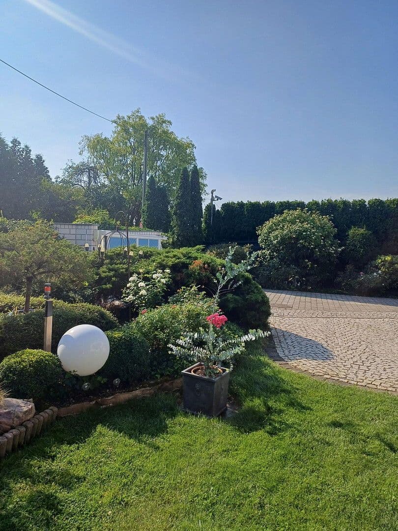 Predaj domu 204 m², pozemek 1.400 m², Leipzig, Sasko Predaj domu 204 m², pozemek 1.400 m², Leipzig, Sasko