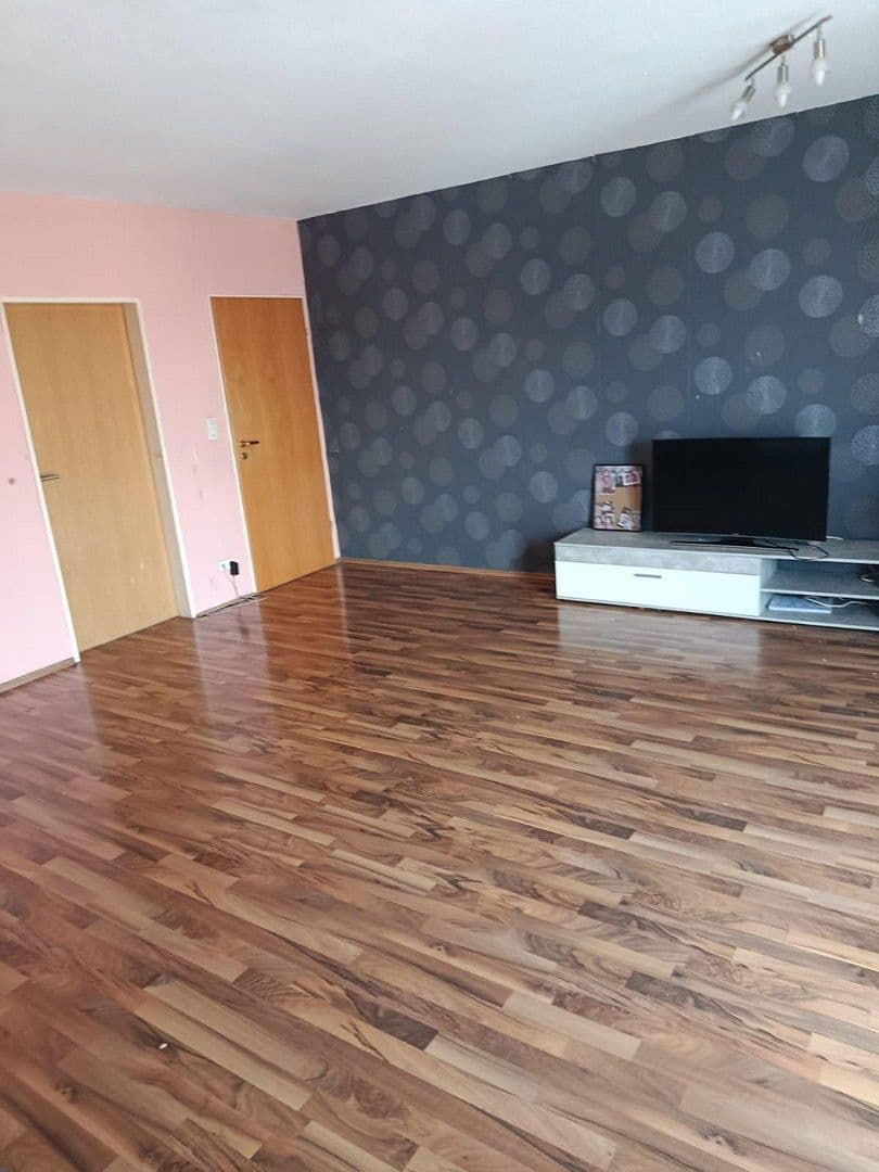 Prenájom bytu 3-izbový 95 m², Markelo Platz 7, Spelle, Dolné Sasko Prenájom bytu 3-izbový 95 m², Markelo Platz 7, Spelle, Dolné Sasko