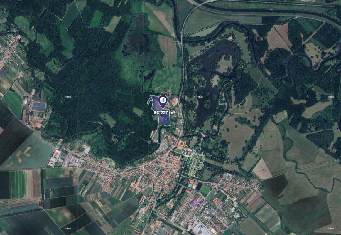 Predaj pozemku 53.227 m², Lednice, Jihomoravský kraj Predaj pozemku 53.227 m², Lednice, Jihomoravský kraj