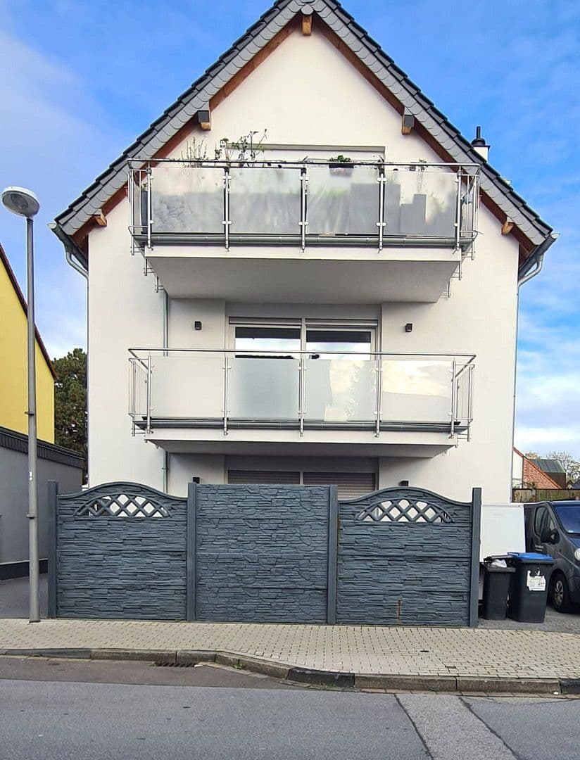 Prenájom bytu 2-izbový 60 m², Langenfeld (Rheinland), Severné Porýnie - Westfálsko Prenájom bytu 2-izbový 60 m², Langenfeld (Rheinland), Severné Porýnie - Westfálsko