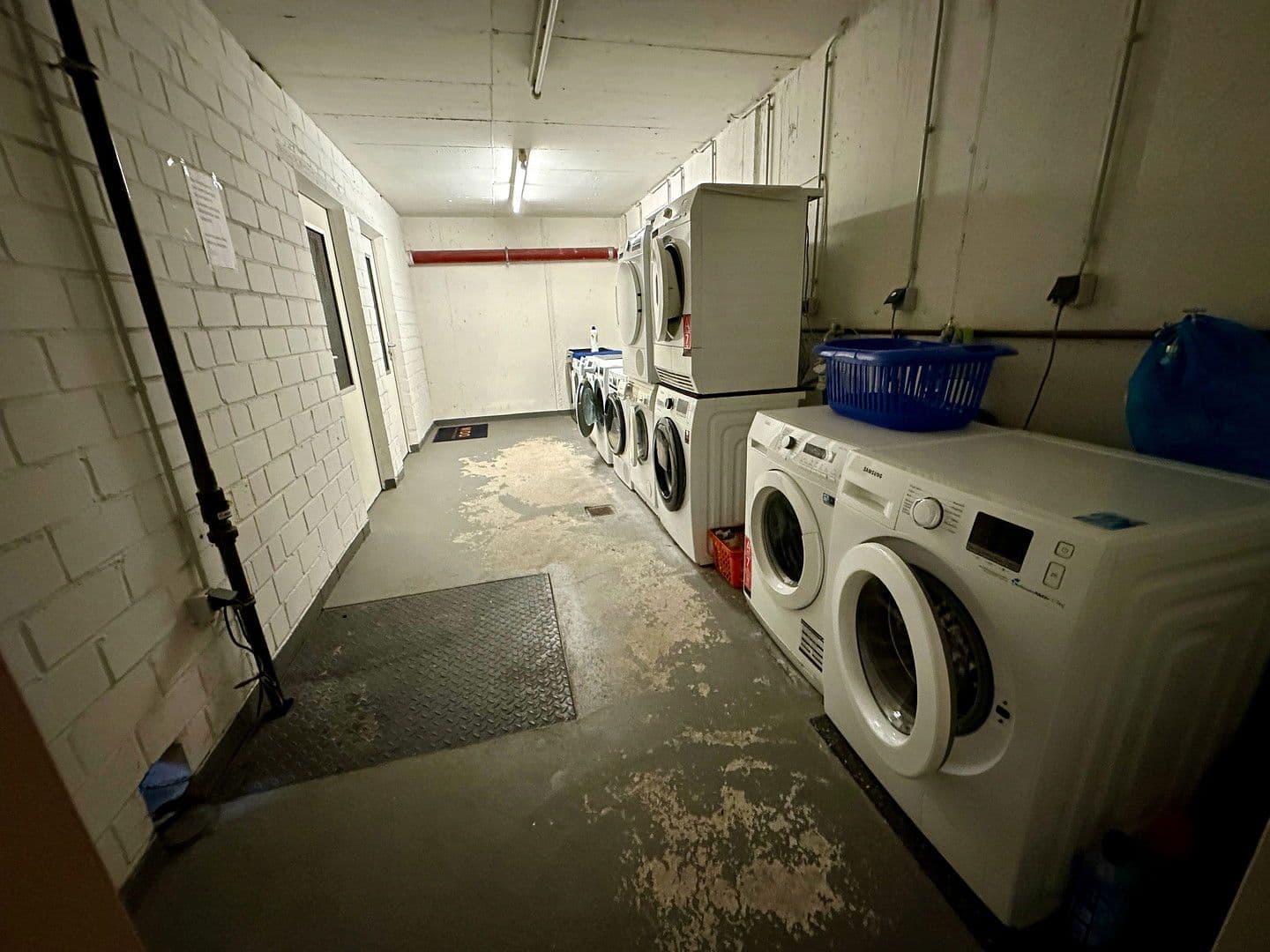 Prenájom bytu 2-izbový 59 m², Burgstr. 44, Leverkusen, Severné Porýnie - Westfálsko Prenájom bytu 2-izbový 59 m², Burgstr. 44, Leverkusen, Severné Porýnie - Westfálsko