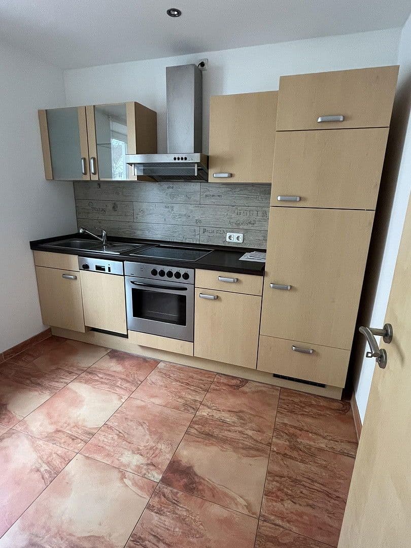 Prenájom bytu 2-izbový 36 m², Achim, Dolné Sasko Prenájom bytu 2-izbový 36 m², Achim, Dolné Sasko