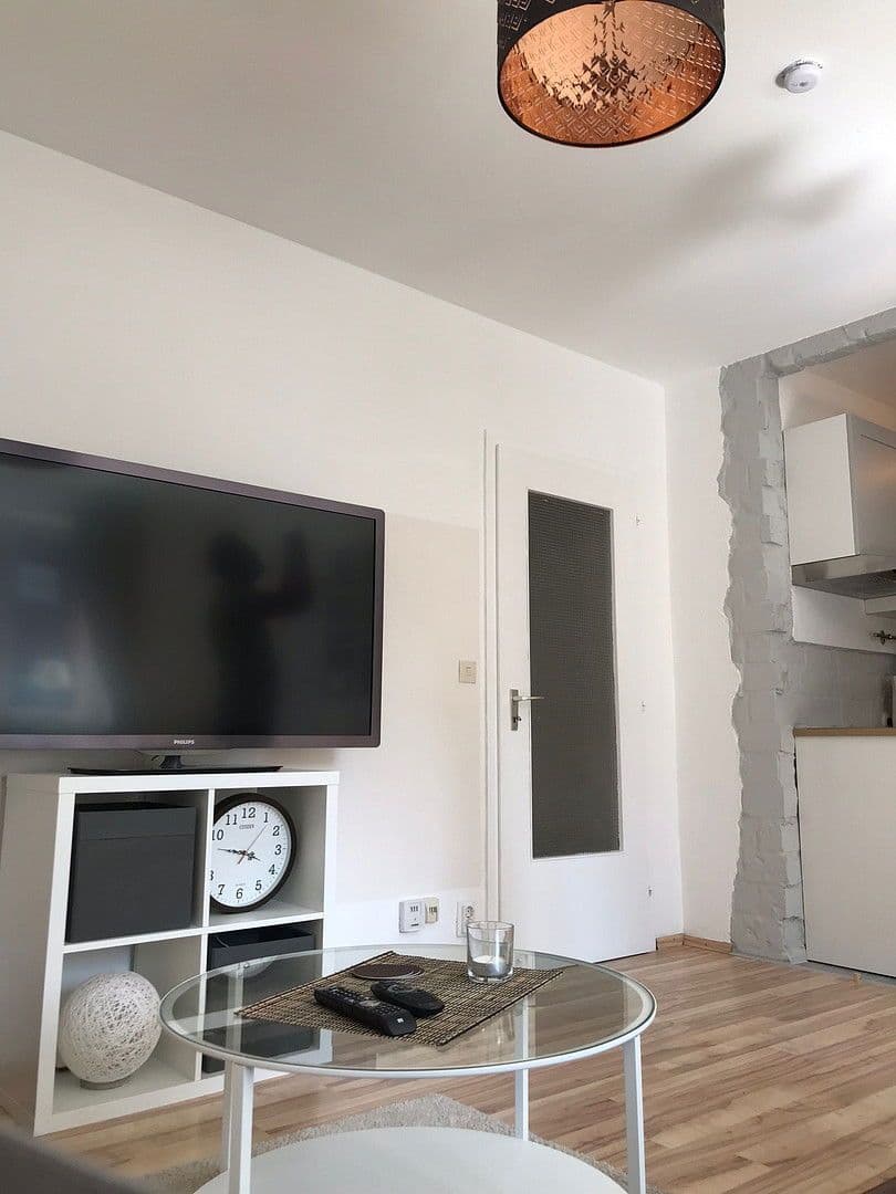 Prenájom bytu 2-izbový 40 m², Hamburg, Hamburg Prenájom bytu 2-izbový 40 m², Hamburg, Hamburg