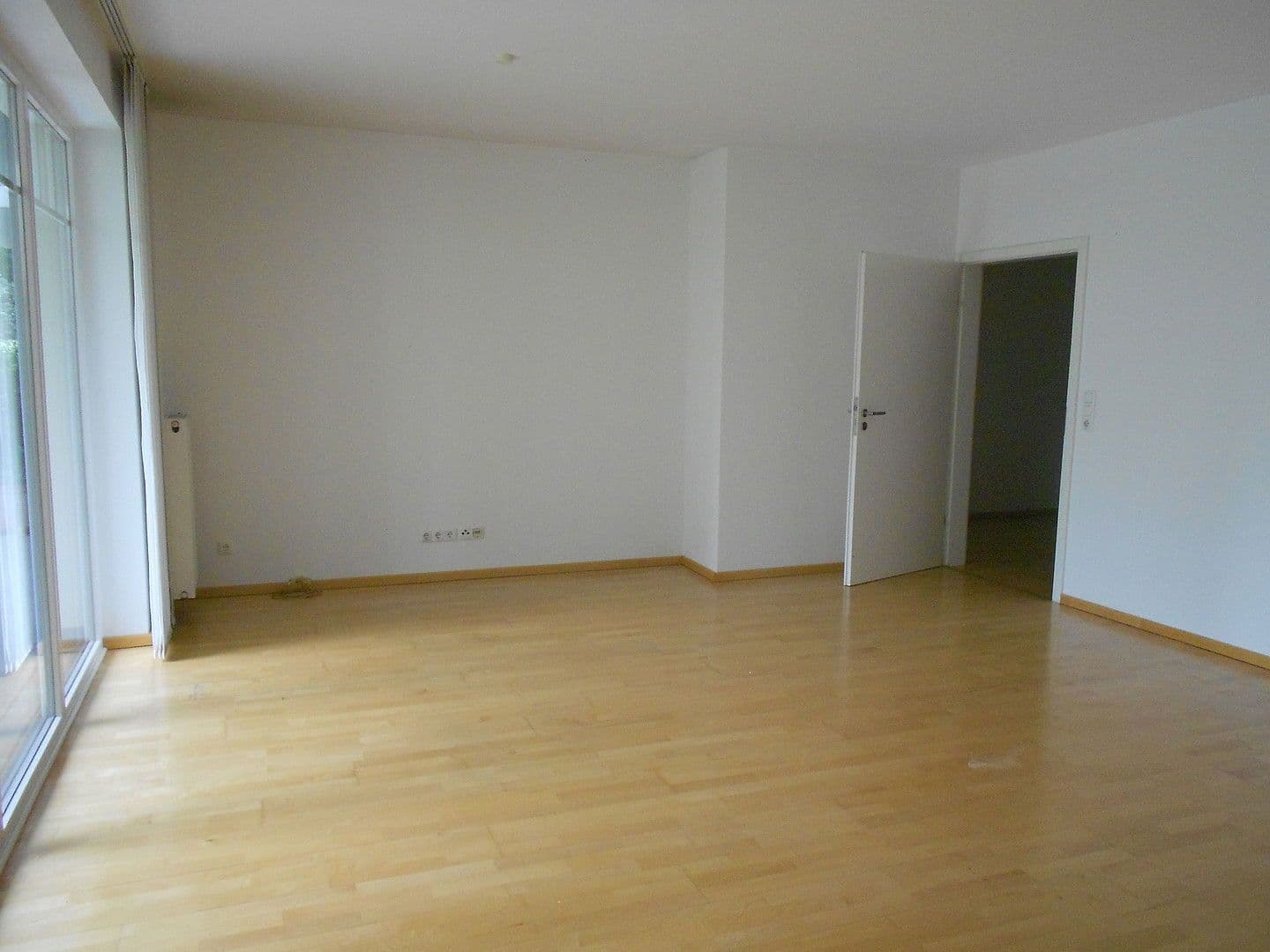 Prenájom bytu 2-izbový 74 m², Hermine-Berthold Str. 14, Bremen, Brémy Prenájom bytu 2-izbový 74 m², Hermine-Berthold Str. 14, Bremen, Brémy