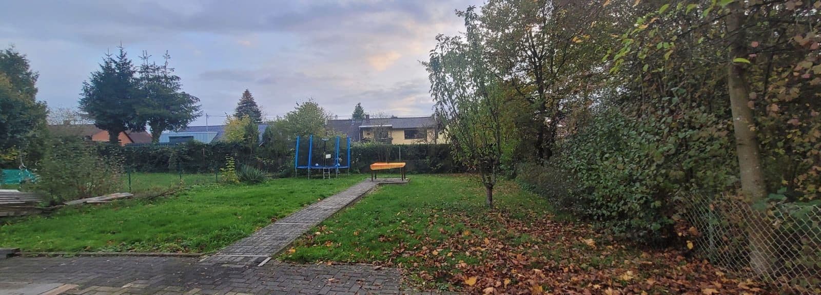 Prenájom bytu 3-izbový 75 m², Neunkirchen, Sársko Prenájom bytu 3-izbový 75 m², Neunkirchen, Sársko