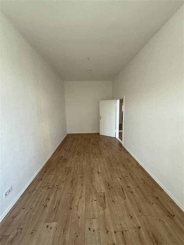 Prenájom bytu 4-izbový 103 m², Magdalenenstraße 21, Berlin, Berlín Prenájom bytu 4-izbový 103 m², Magdalenenstraße 21, Berlin, Berlín