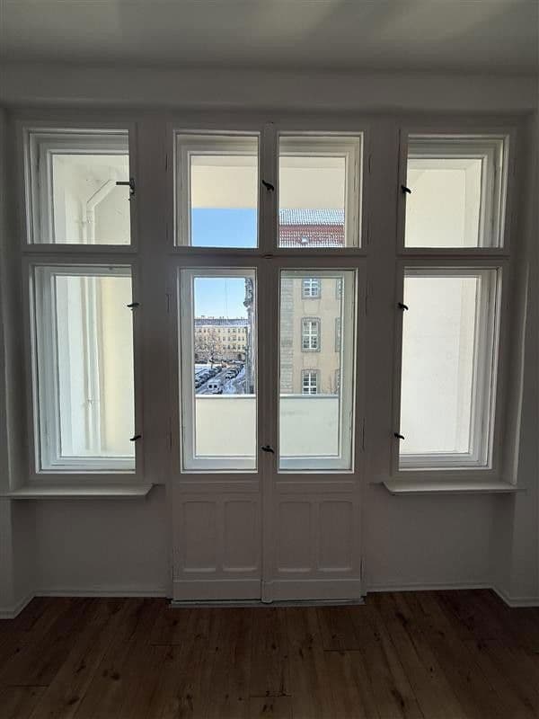 Prenájom bytu 4-izbový 103 m², Magdalenenstraße 21, Berlin, Berlín Prenájom bytu 4-izbový 103 m², Magdalenenstraße 21, Berlin, Berlín