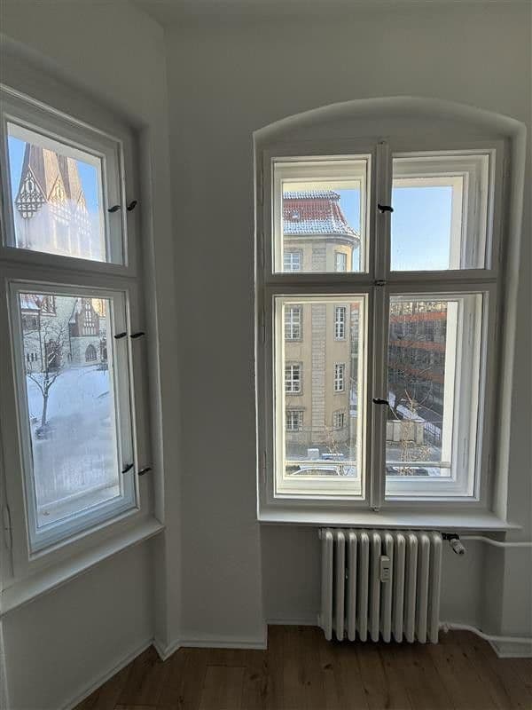 Prenájom bytu 4-izbový 103 m², Magdalenenstraße 21, Berlin, Berlín Prenájom bytu 4-izbový 103 m², Magdalenenstraße 21, Berlin, Berlín