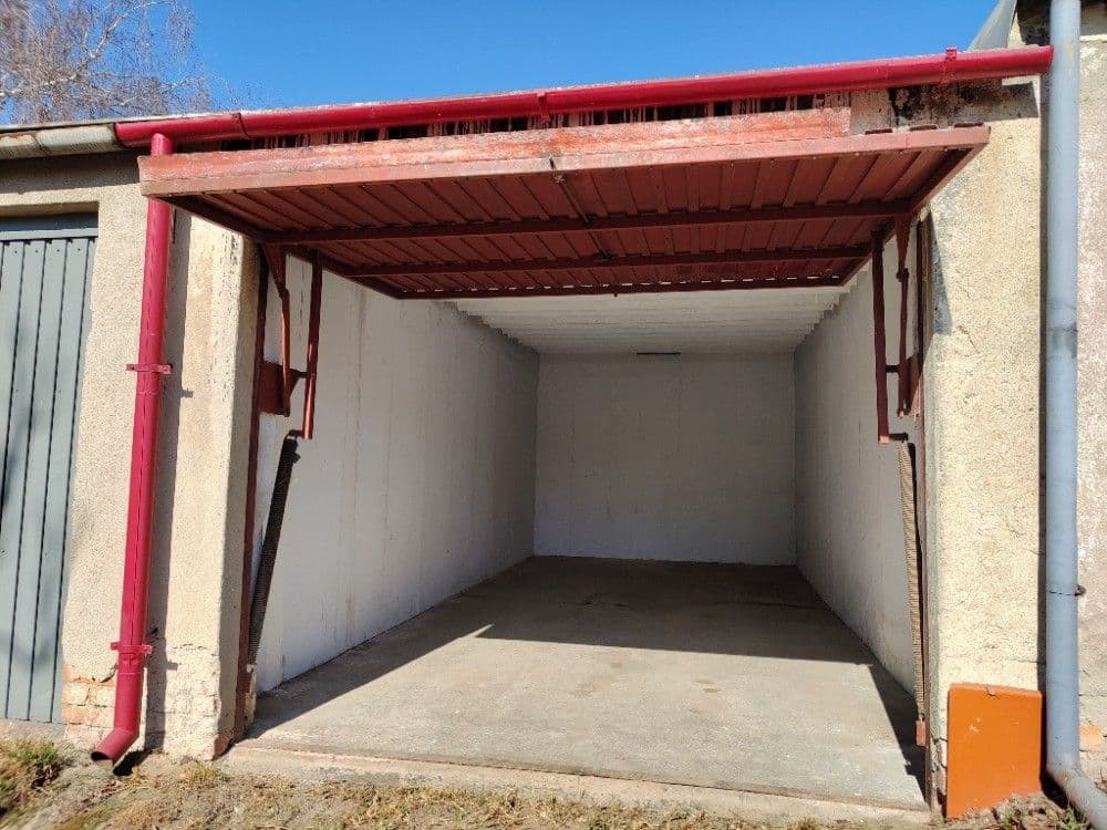 Predaj garáže 19 m², Dlouhá, Šlapanice, Jihomoravský kraj Predaj garáže 19 m², Dlouhá, Šlapanice, Jihomoravský kraj