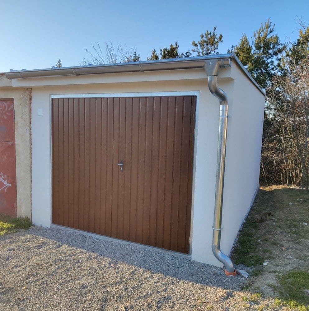 Predaj garáže 19 m², Dlouhá, Šlapanice, Jihomoravský kraj Predaj garáže 19 m², Dlouhá, Šlapanice, Jihomoravský kraj