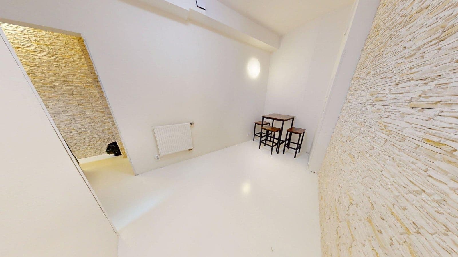 Prenájom bytu 2-izbový 56 m², Krakovská, Praha, Praha Prenájom bytu 2-izbový 56 m², Krakovská, Praha, Praha