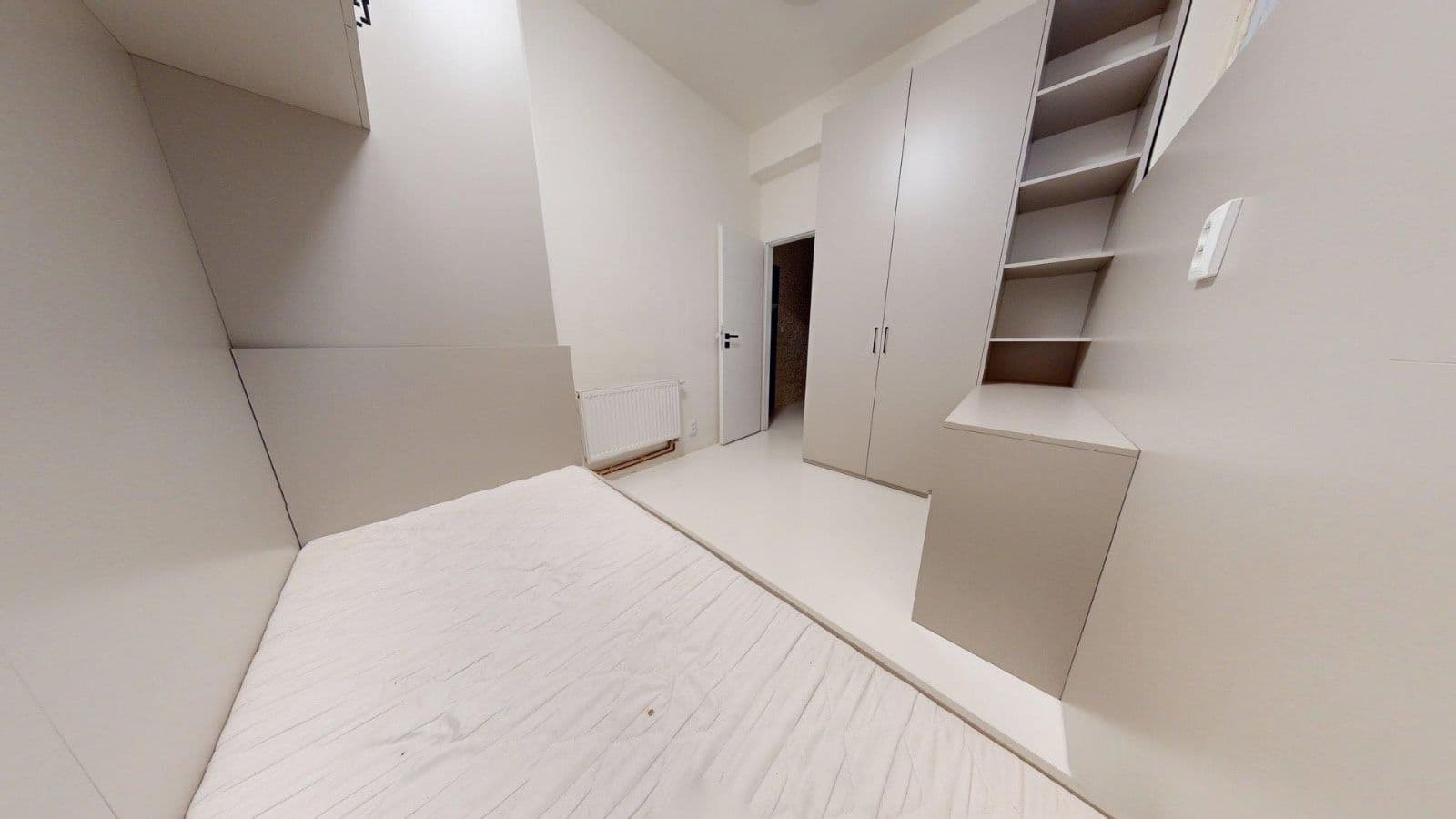 Prenájom bytu 2-izbový 56 m², Krakovská, Praha, Praha Prenájom bytu 2-izbový 56 m², Krakovská, Praha, Praha