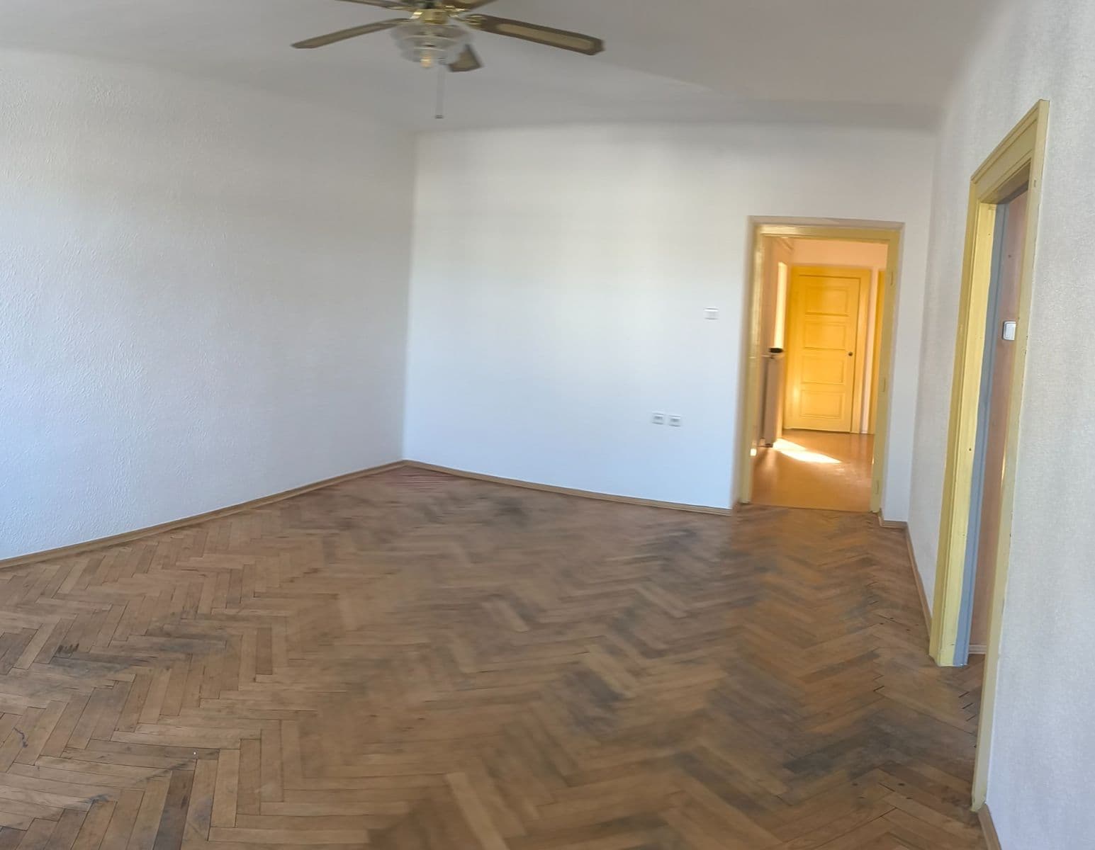 Predaj bytu 2-izbový 72 m², Legionárska, Nové Mesto, Bratislavský kraj Predaj bytu 2-izbový 72 m², Legionárska, Nové Mesto, Bratislavský kraj