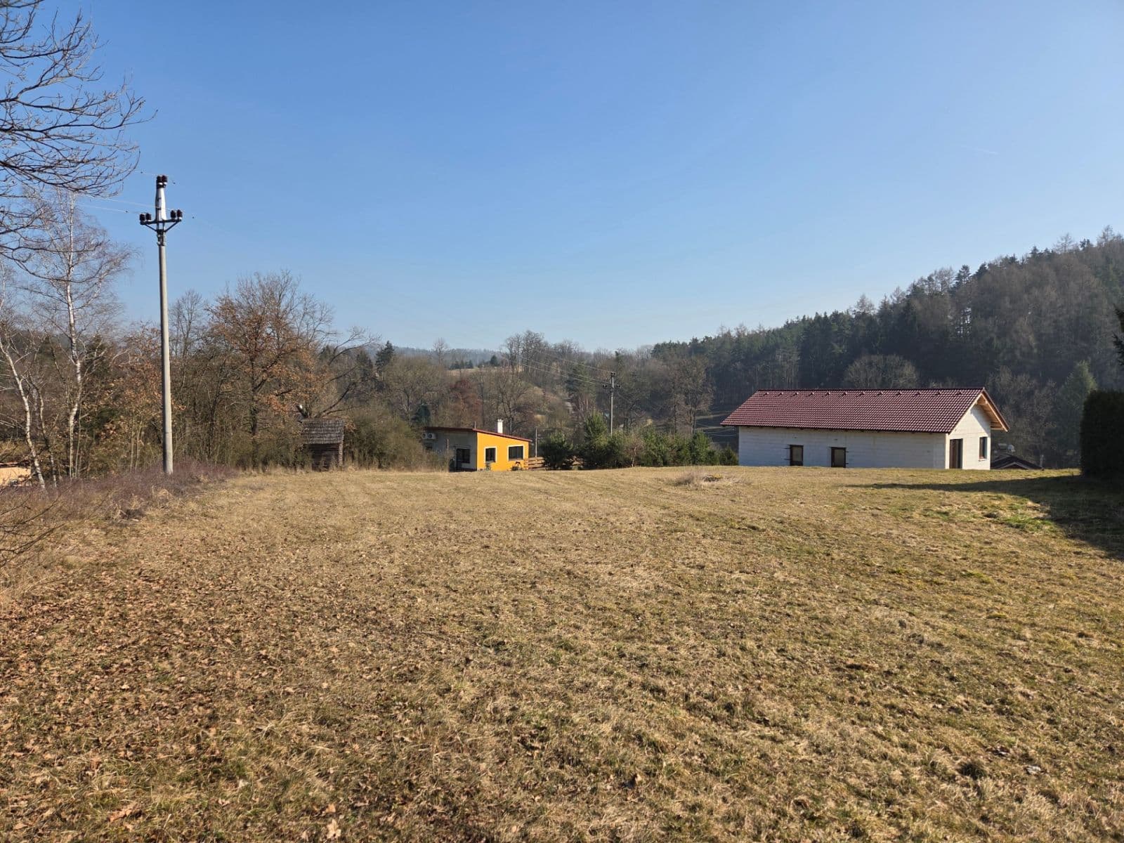 Predaj pozemku 2.256 m², Nespeky, Středočeský kraj Predaj pozemku 2.256 m², Nespeky, Středočeský kraj