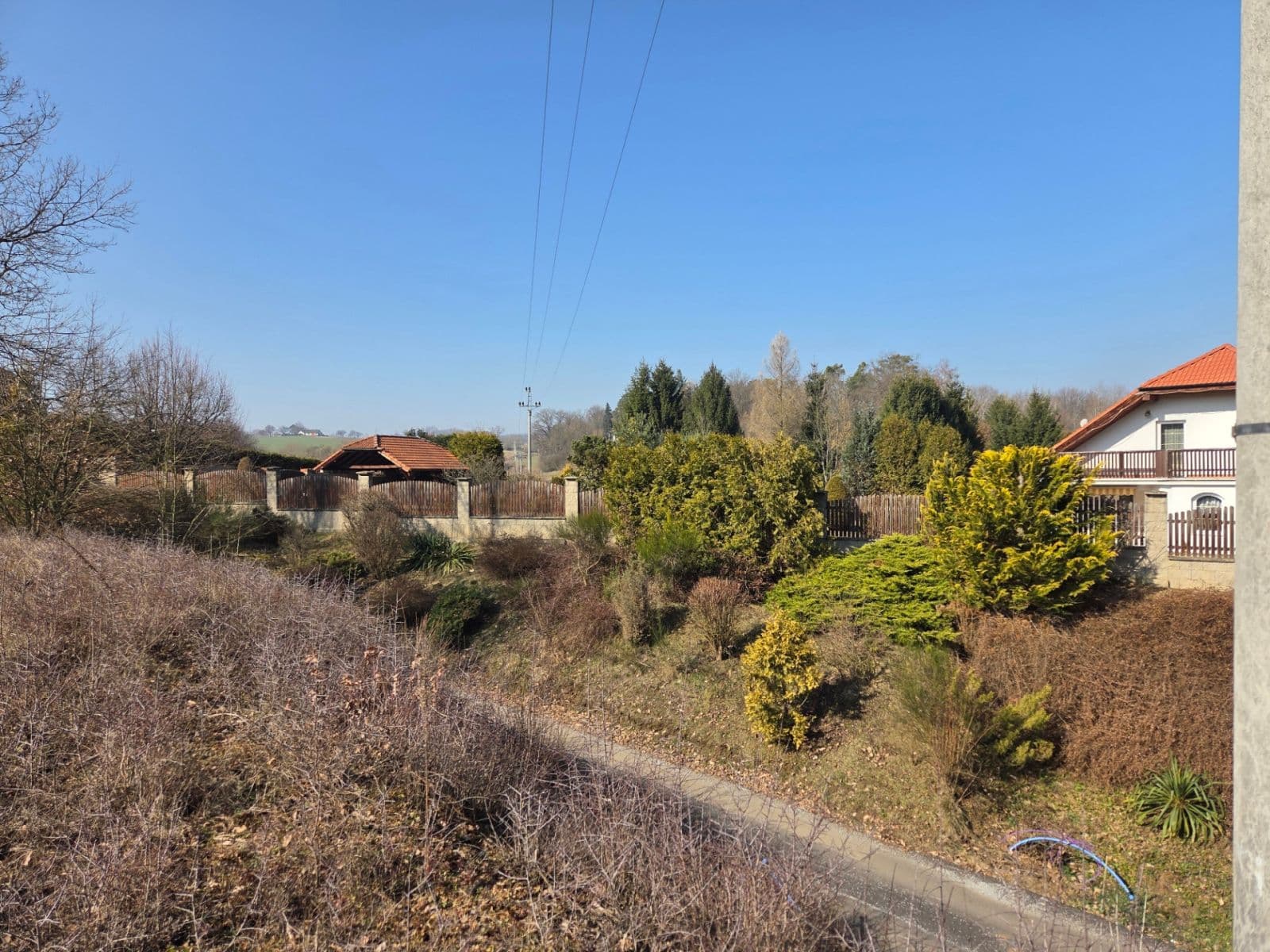 Predaj pozemku 2.256 m², Nespeky, Středočeský kraj Predaj pozemku 2.256 m², Nespeky, Středočeský kraj