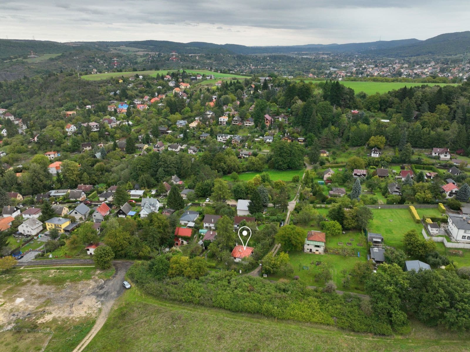 Predaj rekreačného objektu 62 m², pozemek 504 m², Lesní, Zadní Třebaň, Středočeský kraj Predaj rekreačného objektu 62 m², pozemek 504 m², Lesní, Zadní Třebaň, Středočeský kraj