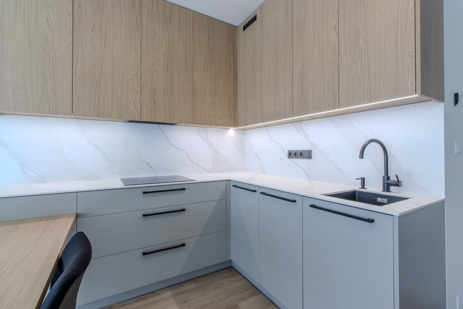 Prenájom bytu 1-izbový 33 m², Poděbradská, Praha, Praha Prenájom bytu 1-izbový 33 m², Poděbradská, Praha, Praha