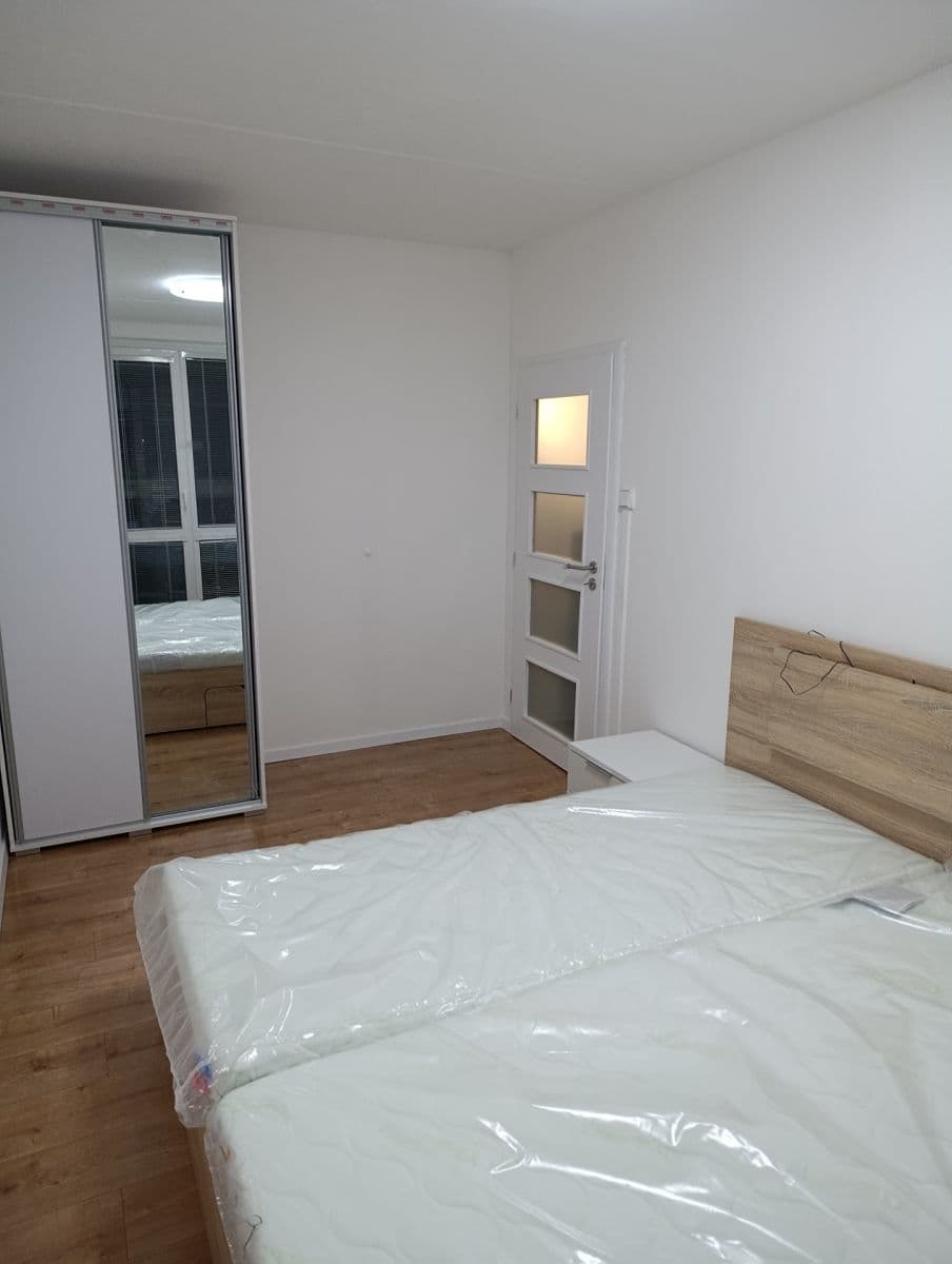 Prenájom bytu 2-izbový 44 m², Kpt. Stránského, Praha, Praha Prenájom bytu 2-izbový 44 m², Kpt. Stránského, Praha, Praha