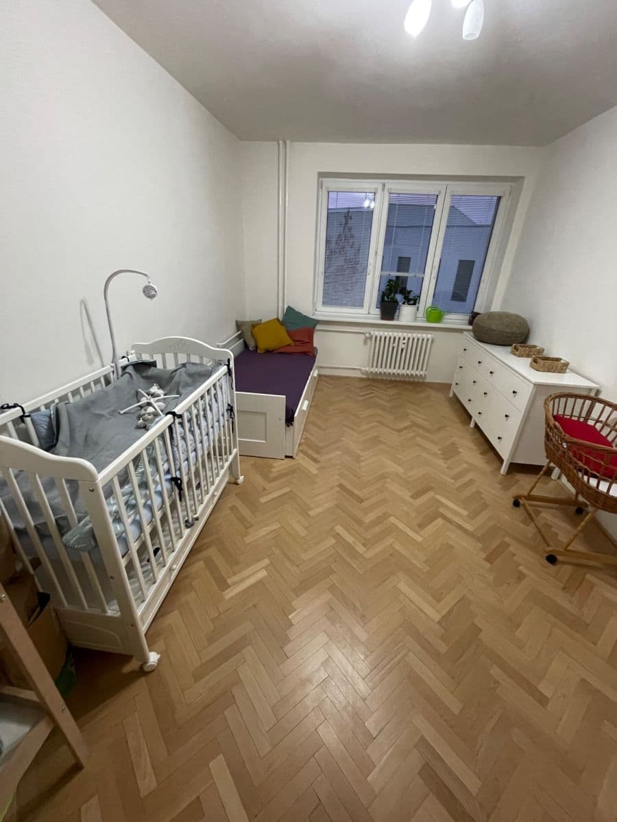 Prenájom bytu 3-izbový 74 m², Polní, Brno, Jihomoravský kraj Prenájom bytu 3-izbový 74 m², Polní, Brno, Jihomoravský kraj