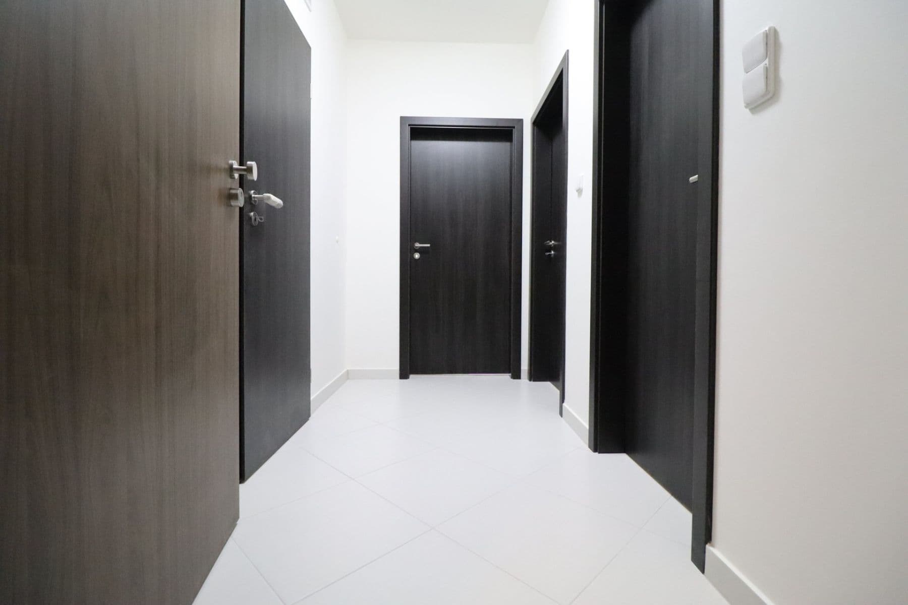 Prenájom bytu 2-izbový 53 m², Honzíkova, Praha, Praha Prenájom bytu 2-izbový 53 m², Honzíkova, Praha, Praha