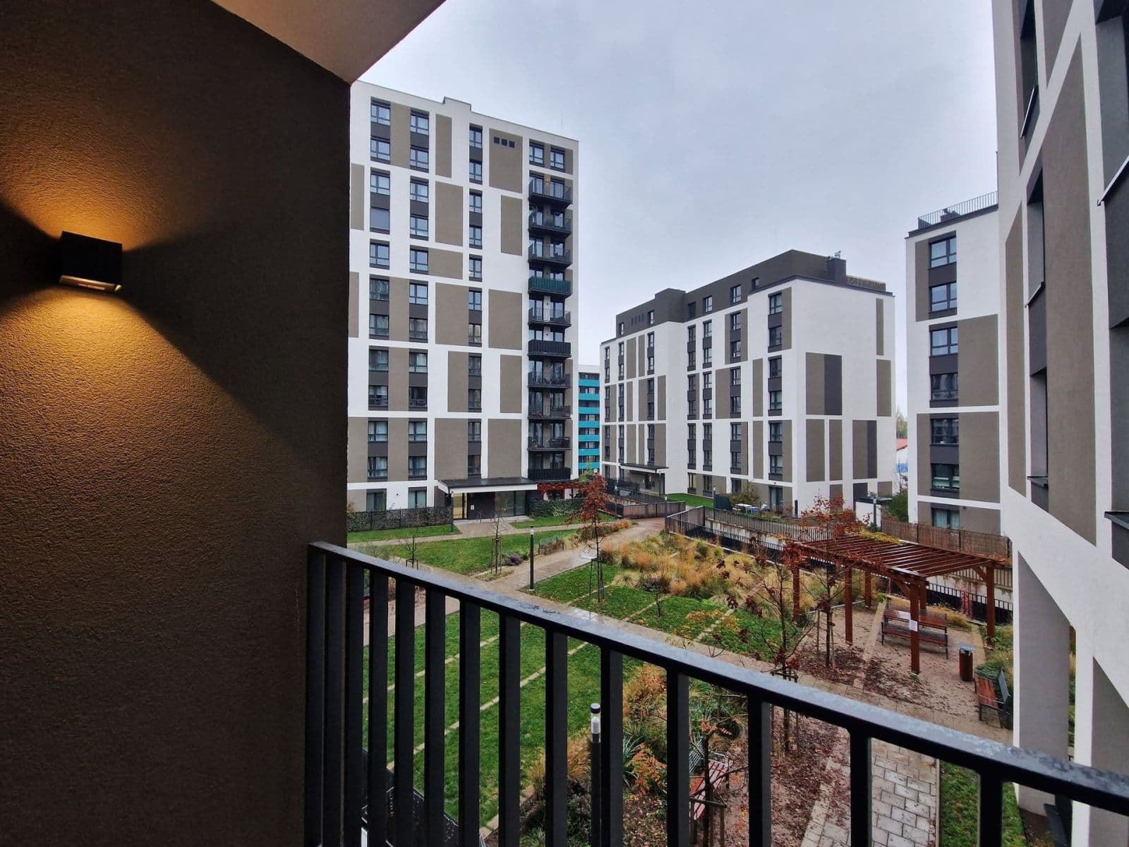 Prenájom bytu 1-izbový 38 m², Olgy Havlové, Praha, Praha Prenájom bytu 1-izbový 38 m², Olgy Havlové, Praha, Praha