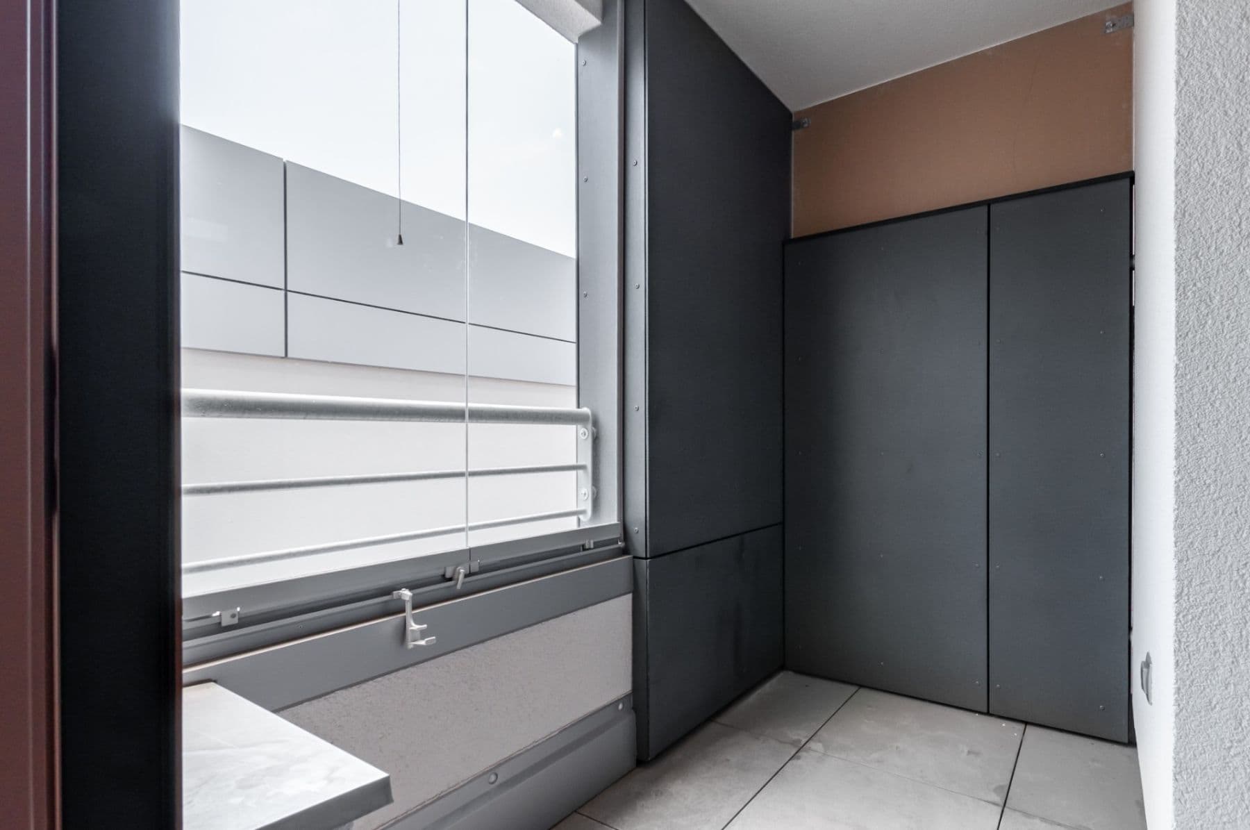 Prenájom bytu 1-izbový 28 m², Sokolovská, Praha, Praha Prenájom bytu 1-izbový 28 m², Sokolovská, Praha, Praha