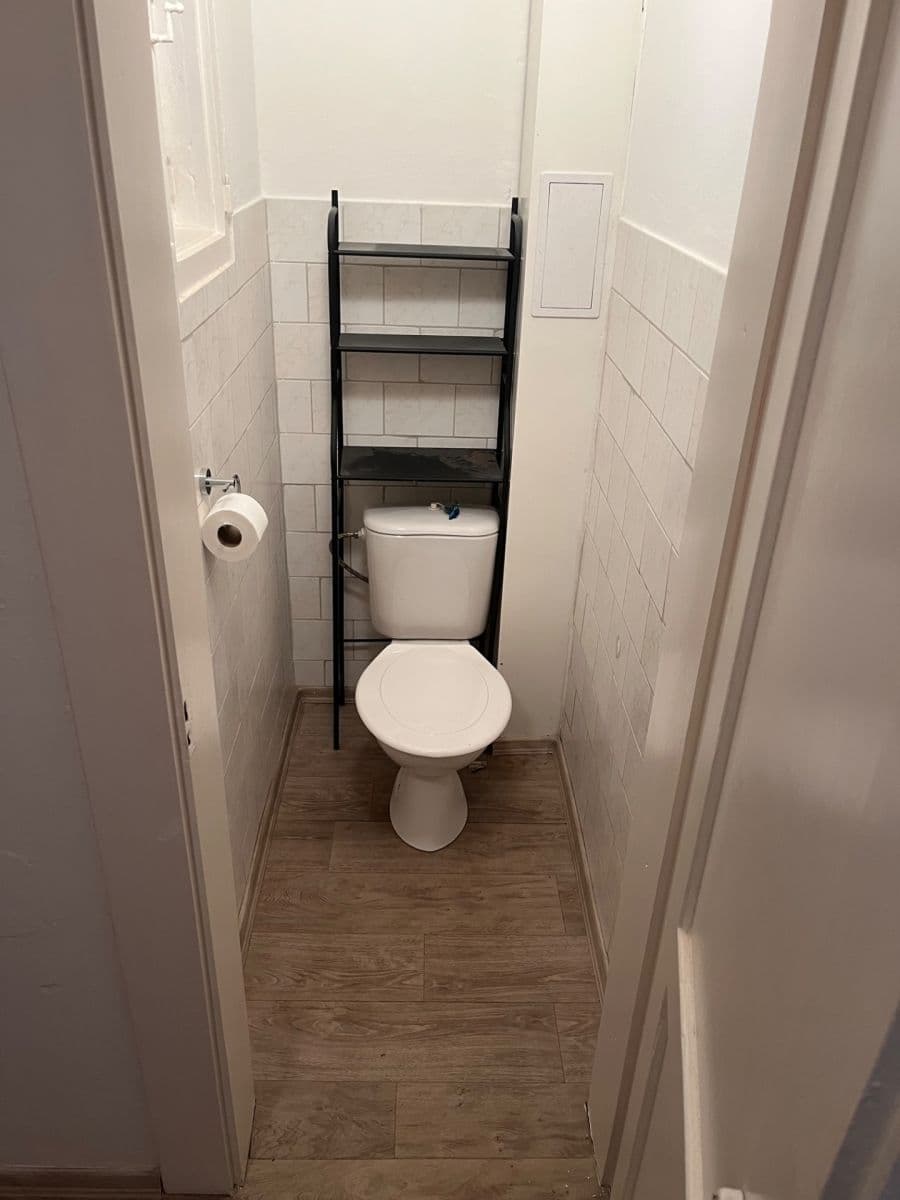 Prenájom bytu 1-izbový 34 m², Palackého, Louny, Ústecký kraj Prenájom bytu 1-izbový 34 m², Palackého, Louny, Ústecký kraj