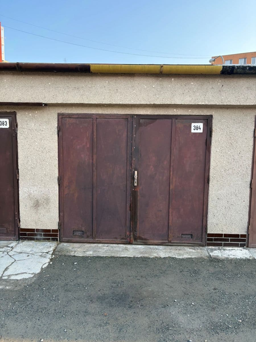 Predaj garáže 18 m², Kyjevská, Brno, Jihomoravský kraj Predaj garáže 18 m², Kyjevská, Brno, Jihomoravský kraj