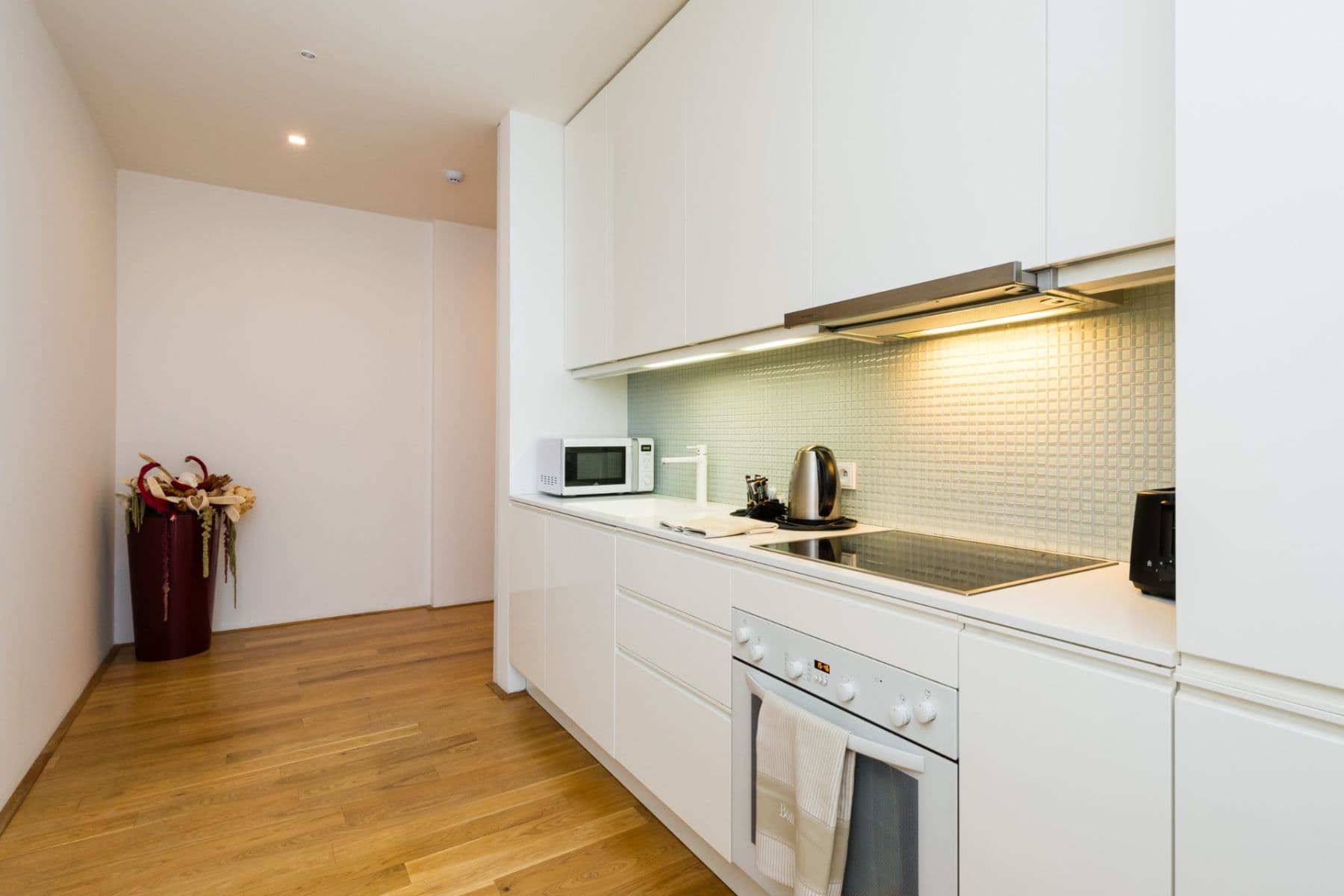 Prenájom bytu 2-izbový 108 m², Křižíkova, Praha, Praha Prenájom bytu 2-izbový 108 m², Křižíkova, Praha, Praha