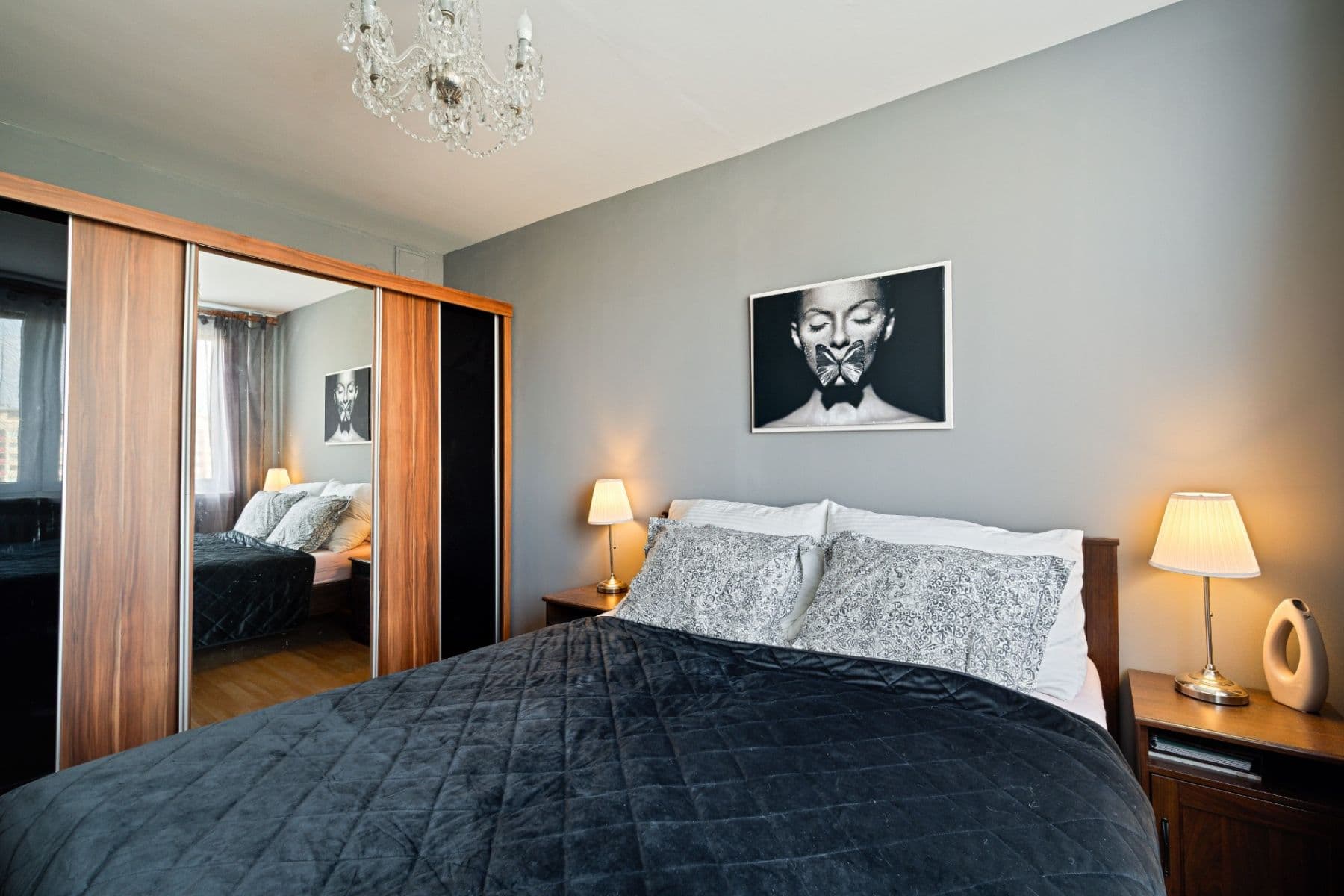 Prenájom bytu 4-izbový 70 m², Frýdlantská, Praha, Praha Prenájom bytu 4-izbový 70 m², Frýdlantská, Praha, Praha