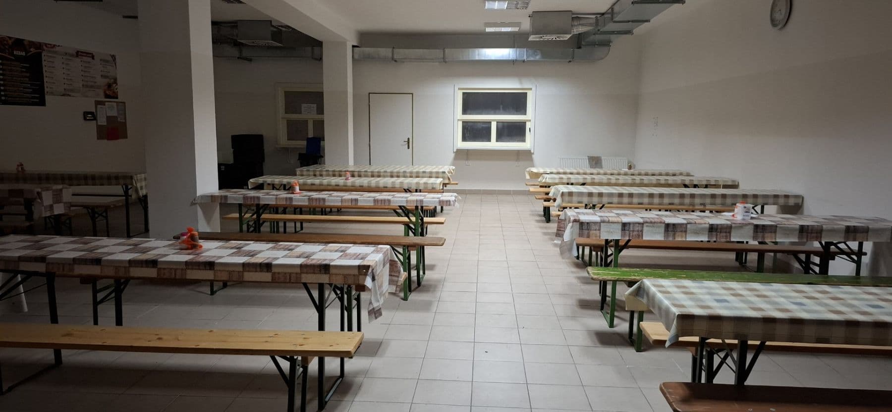 Predaj nebytového priestoru 2.250 m², Perečínska, Snina, Prešovský kraj Predaj nebytového priestoru 2.250 m², Perečínska, Snina, Prešovský kraj