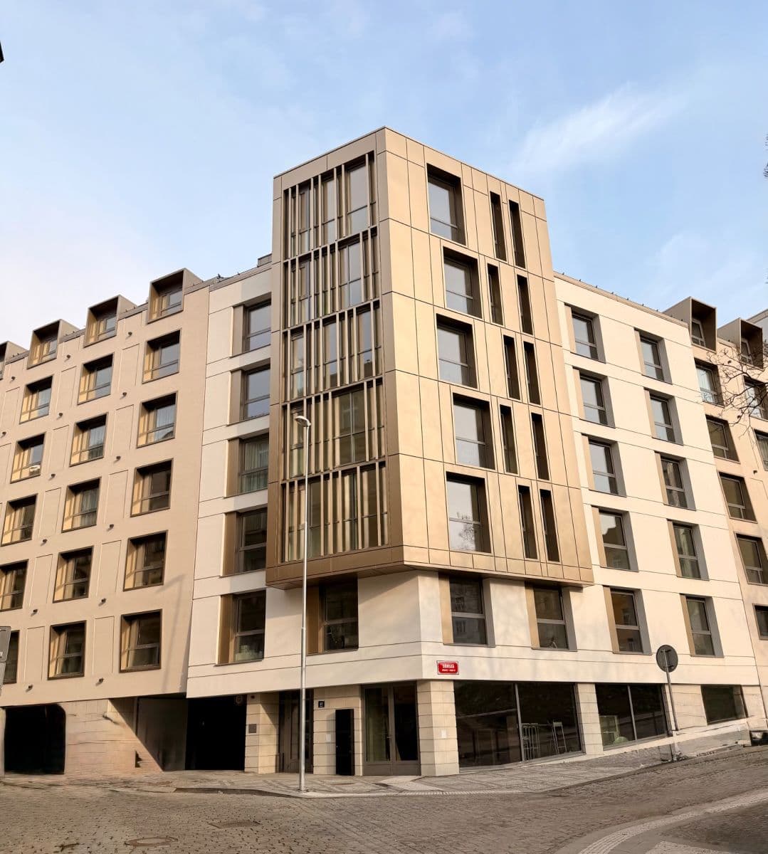 Prenájom bytu 1-izbový 30 m², Krymská, Praha, Praha Prenájom bytu 1-izbový 30 m², Krymská, Praha, Praha