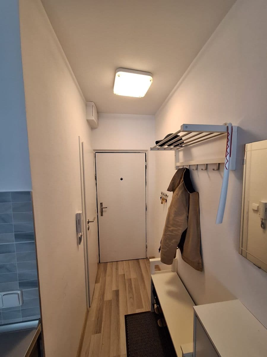 Predaj bytu 1-izbový 46 m², Zárubova, Praha, Praha Predaj bytu 1-izbový 46 m², Zárubova, Praha, Praha
