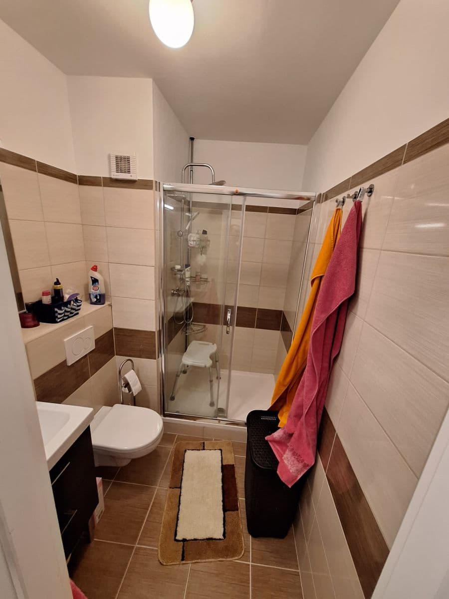 Predaj bytu 1-izbový 46 m², Zárubova, Praha, Praha Predaj bytu 1-izbový 46 m², Zárubova, Praha, Praha