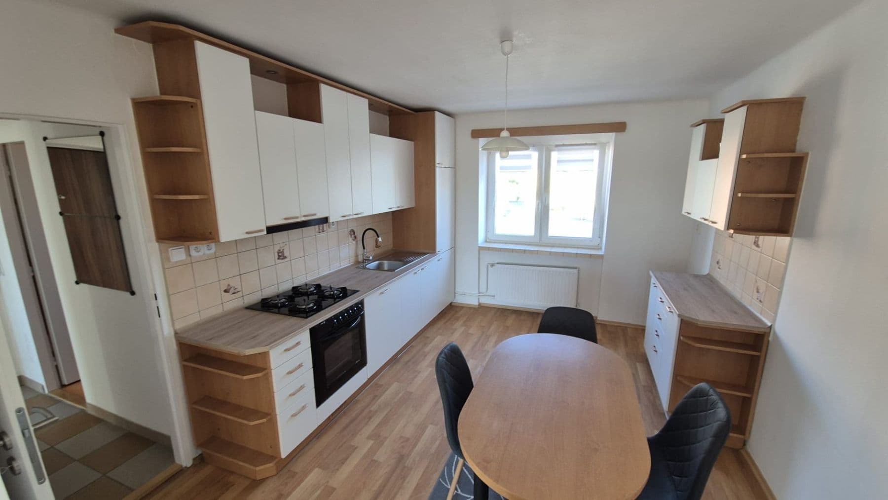 Prenájom bytu 2-izbový 55 m², Osada míru, Dolní Benešov, Moravskoslezský kraj Prenájom bytu 2-izbový 55 m², Osada míru, Dolní Benešov, Moravskoslezský kraj