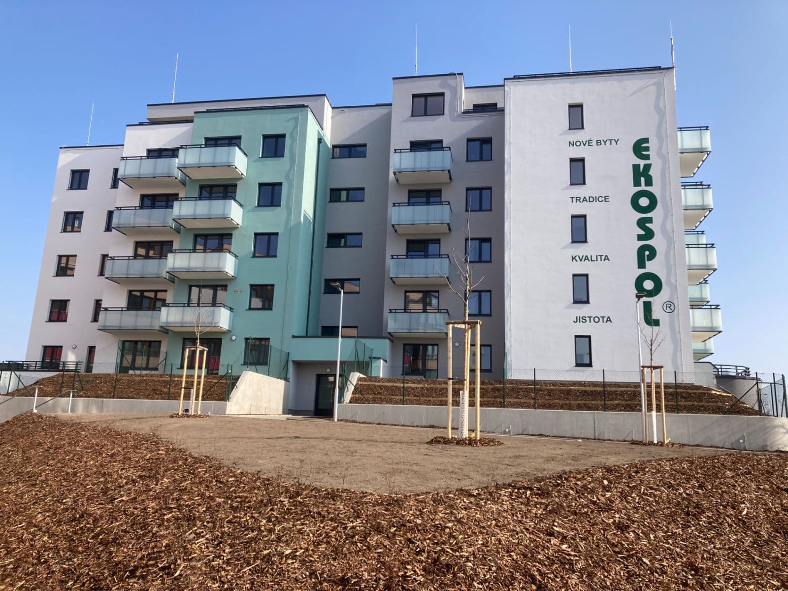 Prenájom bytu 1-izbový 30 m², Strančická, Praha, Praha Prenájom bytu 1-izbový 30 m², Strančická, Praha, Praha