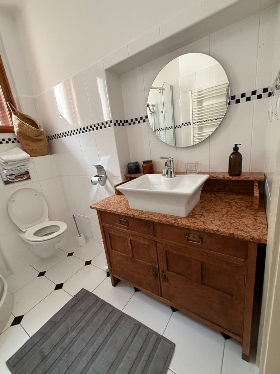 Prenájom bytu 3-izbový 93 m², Nad Zlíchovem, Praha, Praha Prenájom bytu 3-izbový 93 m², Nad Zlíchovem, Praha, Praha