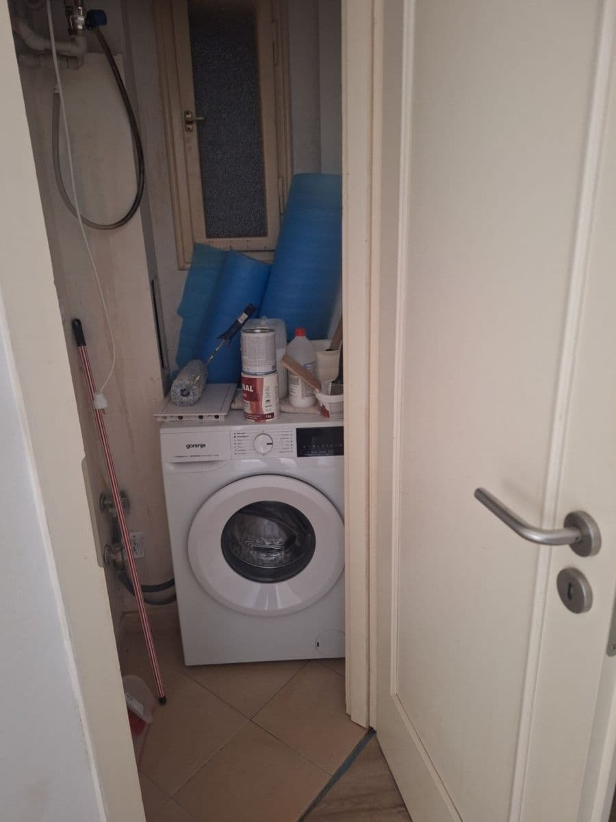 Prenájom bytu 2-izbový 45 m², Šrobárova, Praha, Praha Prenájom bytu 2-izbový 45 m², Šrobárova, Praha, Praha