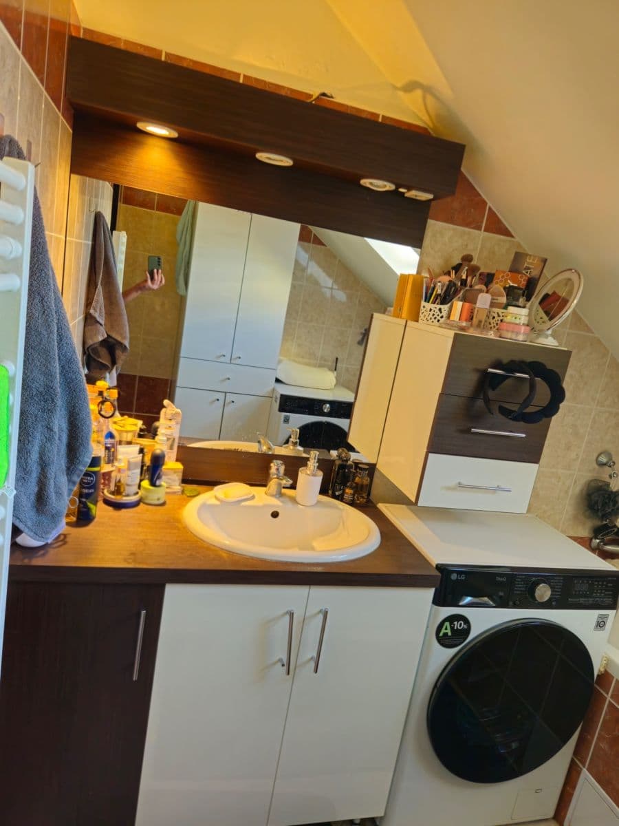 Prenájom bytu 2-izbový 78 m², Komárovská, Brno, Jihomoravský kraj Prenájom bytu 2-izbový 78 m², Komárovská, Brno, Jihomoravský kraj