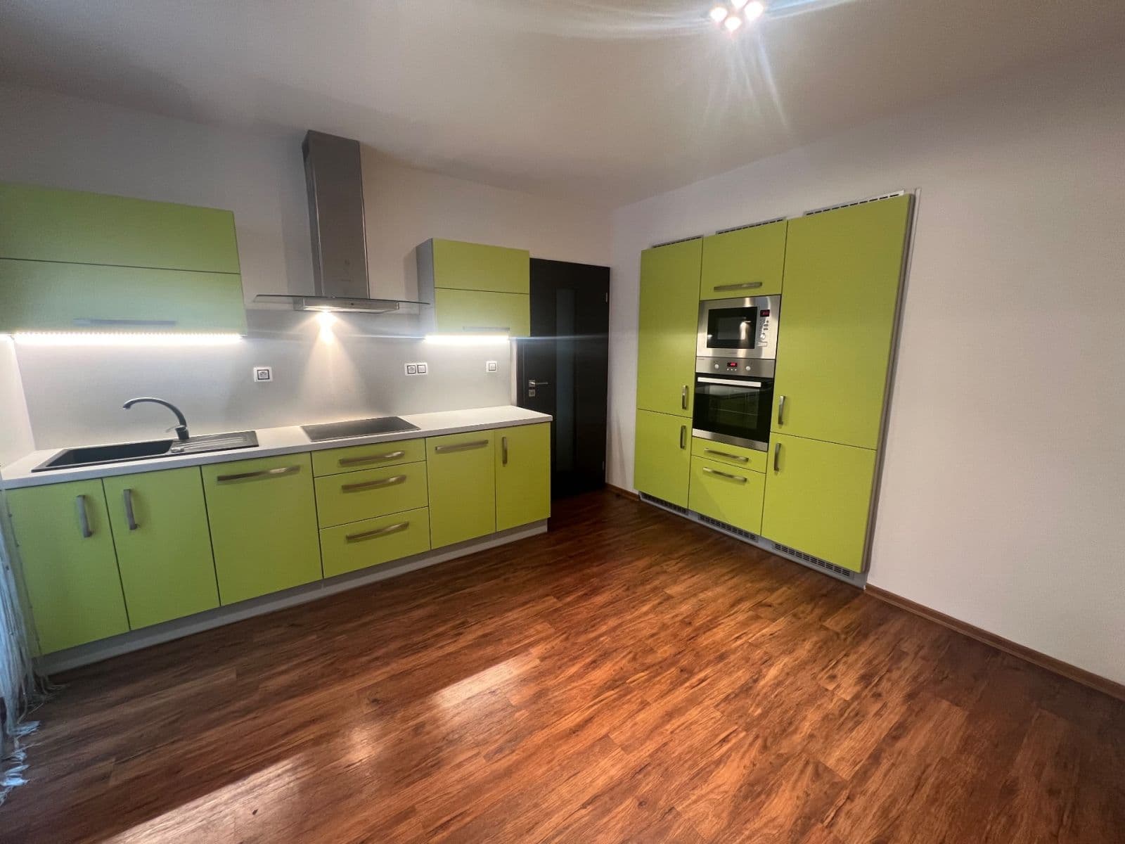 Prenájom bytu 2-izbový 70 m², Puškinova, Plzeň, Plzeňský kraj Prenájom bytu 2-izbový 70 m², Puškinova, Plzeň, Plzeňský kraj