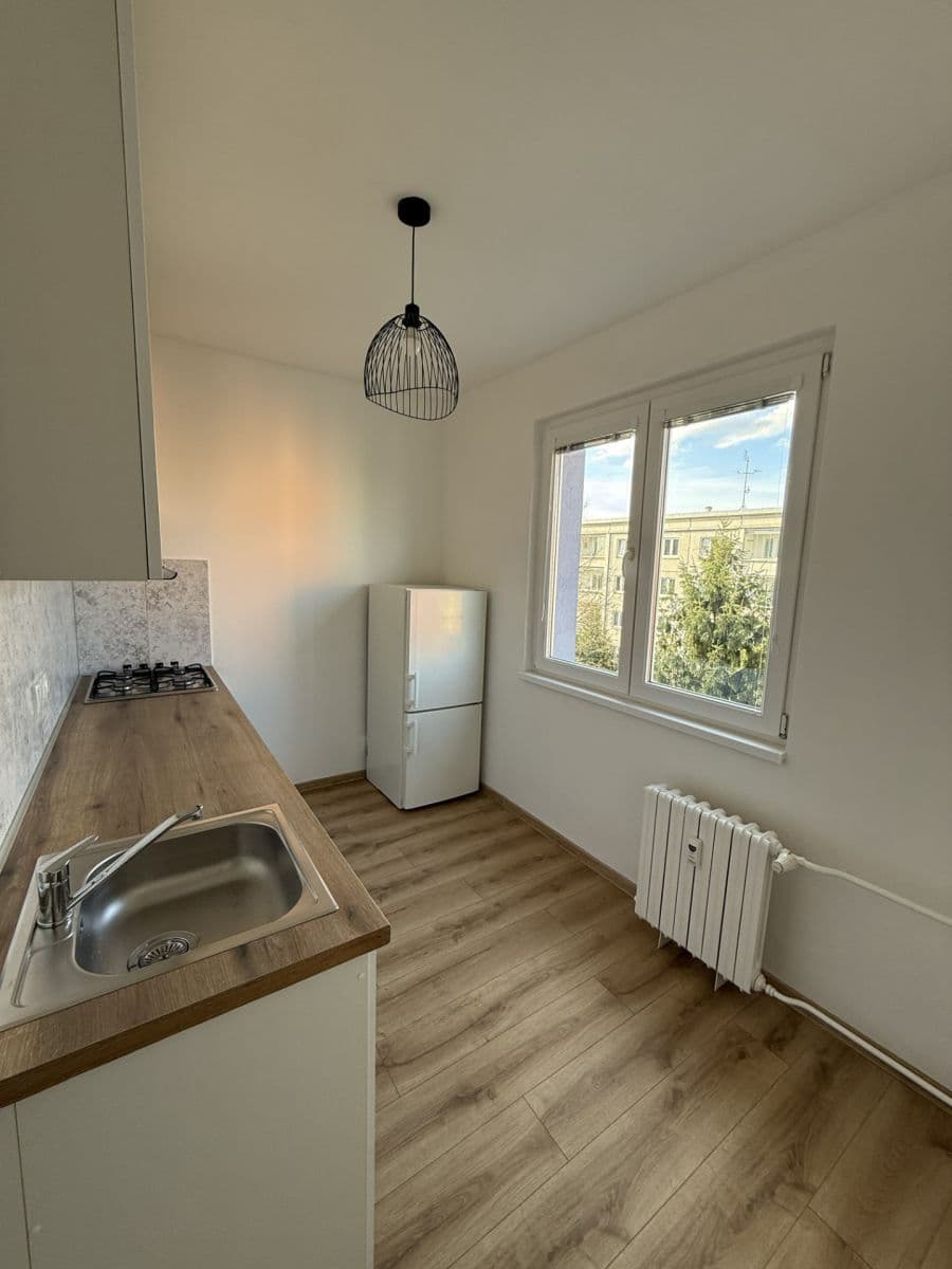 Prenájom bytu 2-izbový 55 m², Bydžovského, Praha, Praha Prenájom bytu 2-izbový 55 m², Bydžovského, Praha, Praha