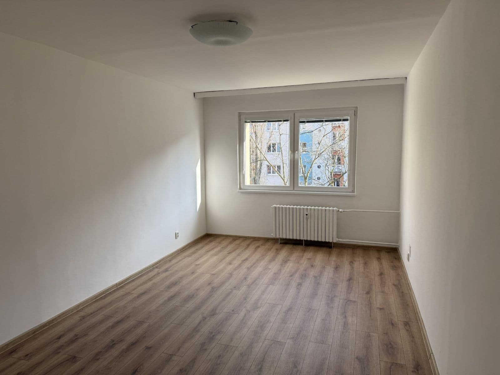 Prenájom bytu 2-izbový 55 m², Bydžovského, Praha, Praha Prenájom bytu 2-izbový 55 m², Bydžovského, Praha, Praha