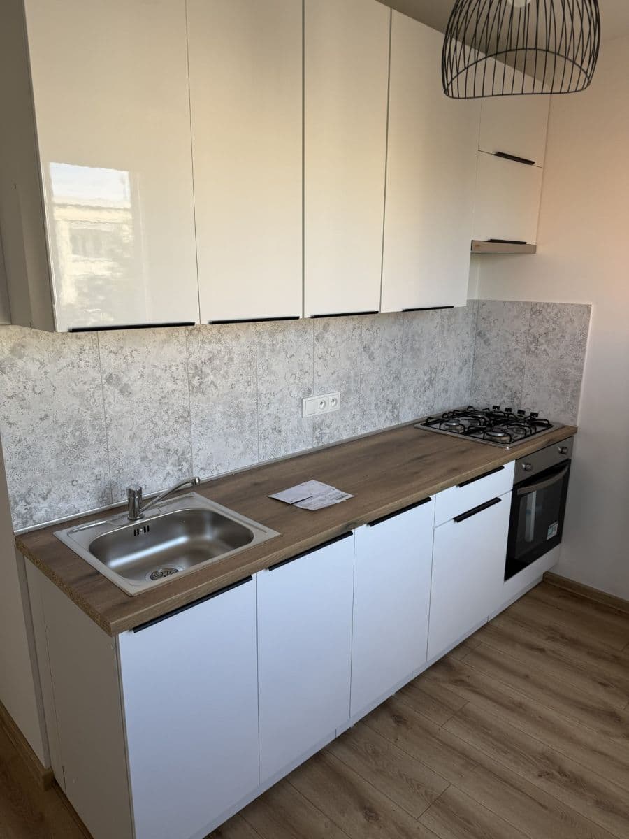 Prenájom bytu 2-izbový 55 m², Bydžovského, Praha, Praha Prenájom bytu 2-izbový 55 m², Bydžovského, Praha, Praha