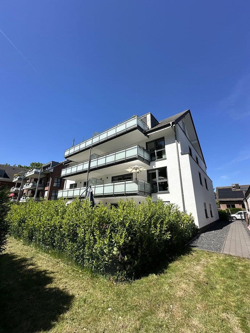 Predaj bytu 3-izbový 116 m², Buchenstraße 39, Düsseldorf, Severné Porýnie - Westfálsko Predaj bytu 3-izbový 116 m², Buchenstraße 39, Düsseldorf, Severné Porýnie - Westfálsko